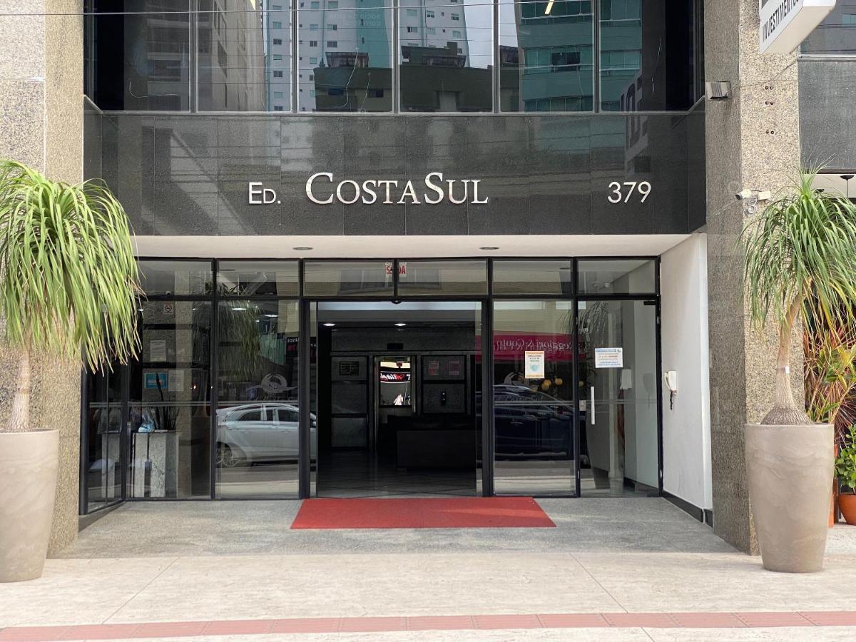Balneário CamboriúCs135 - Piscina, Linda Vista, Climatizado, Garagemアパートメント エクステリア 写真