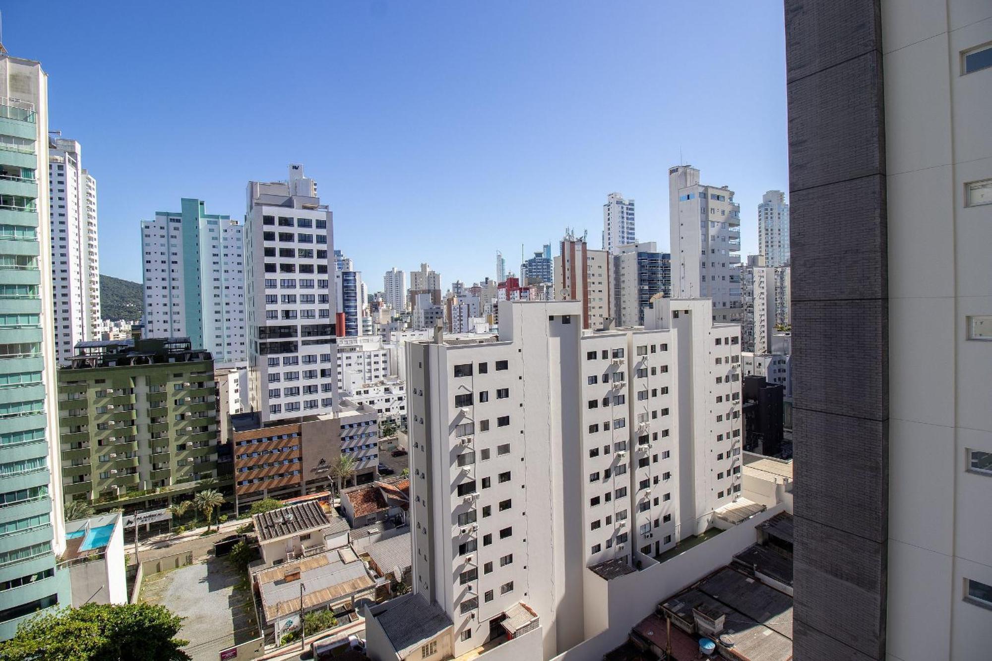 Balneário CamboriúCs135 - Piscina, Linda Vista, Climatizado, Garagemアパートメント エクステリア 写真