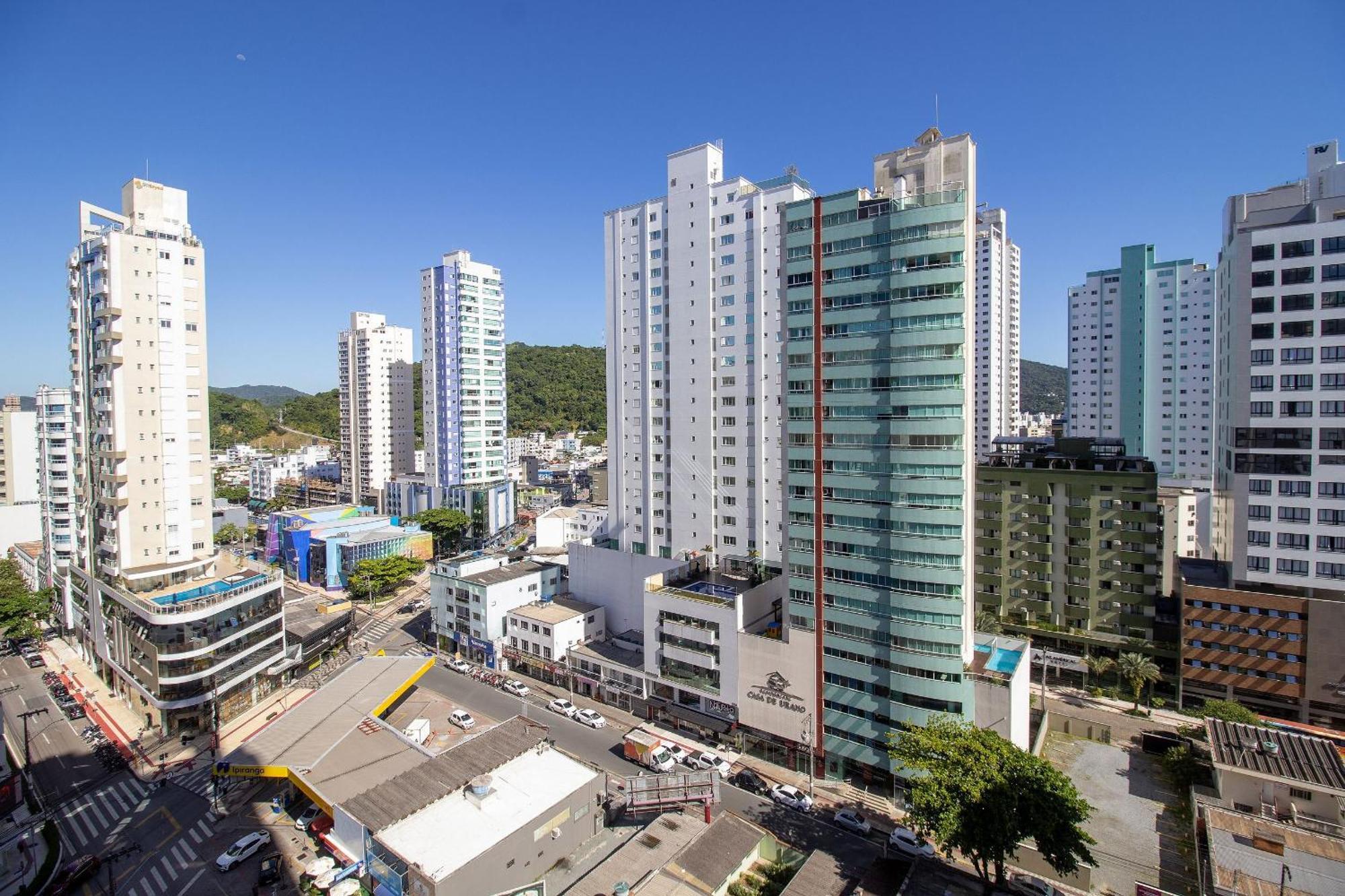 Balneário CamboriúCs135 - Piscina, Linda Vista, Climatizado, Garagemアパートメント エクステリア 写真